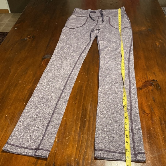 LULULEMON PURPLE HEATHER HIGH WAISTED JOGGERS🖤 - Picture 5 of 13